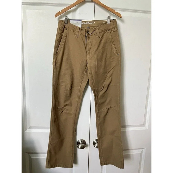 NWT Eddie  Bauer Relaxed Fit Utility Cargo Pants 30x32 - Picture 4 of 8